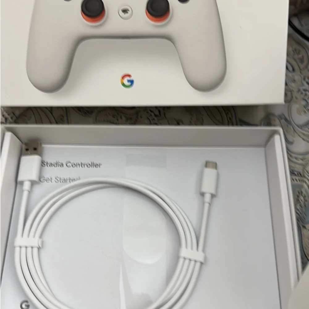 Google Stadia Bluetooth Gaming Google Ultra Included (White)